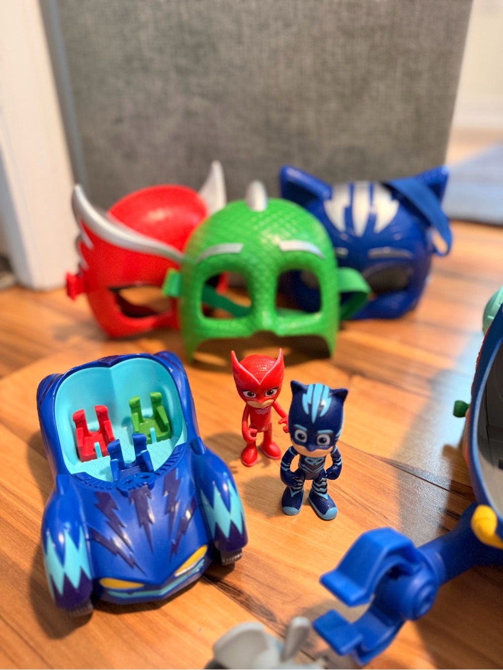 PJ Masks Lot! Kids Toy Vehicle and Figure Set - Race cars, underwater adventure - Picture 4 of 7